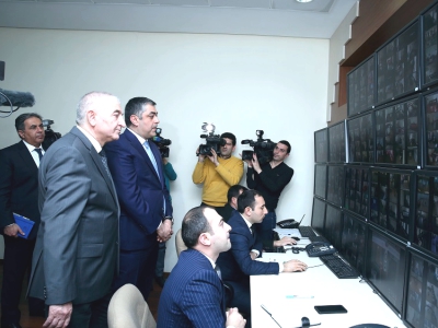 Prezident seçkiləri ilə əlaqədar veb-kameralara texniki nəzarət mərkəzinə baxış keçirilib